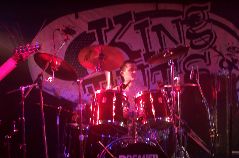 FAKE band photo 14